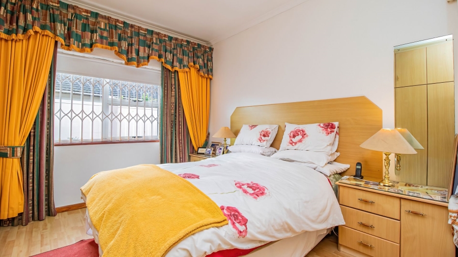 3 Bedroom Property for Sale in Gatesville Western Cape